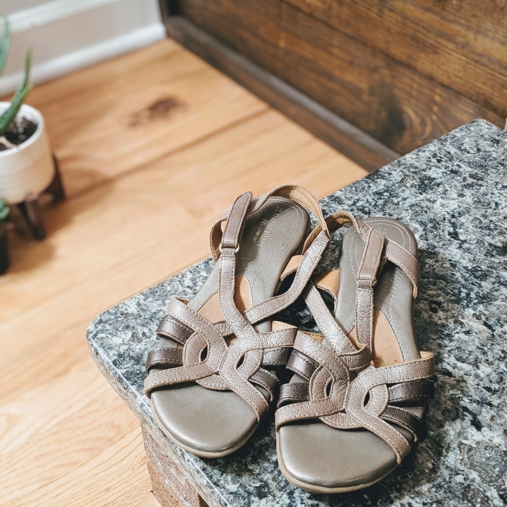 Naturalizer Sandals